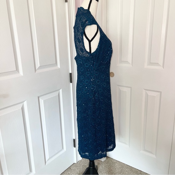 Connected Apparel teal lace and sequin sleeveless fitted evening cocktail dress - Picture 10 of 16